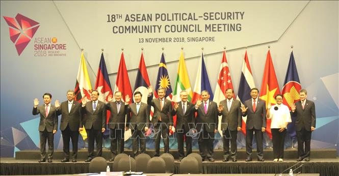 Hội nghị Cấp cao ASEAN: Tăng cường đoàn kết ứng phó với các thách thức an ninh